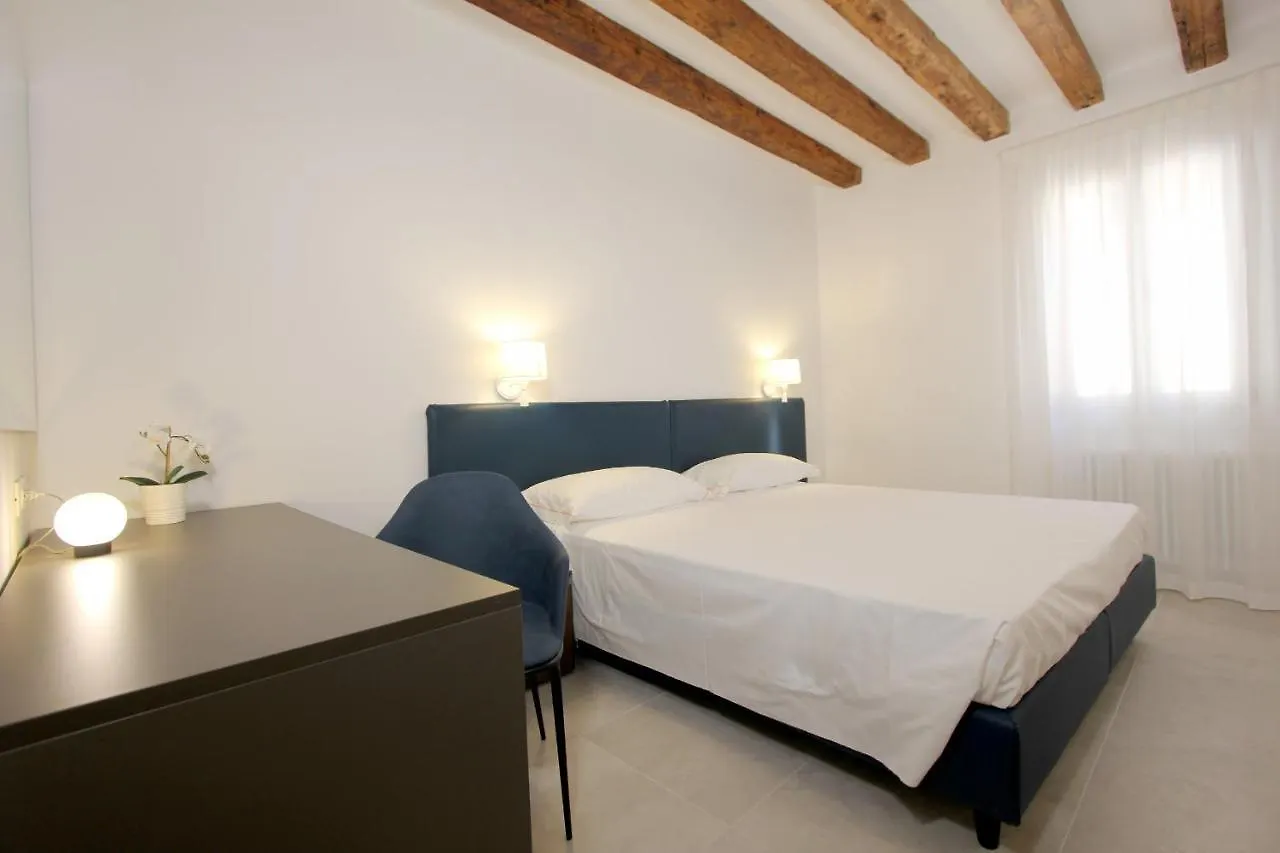 Residence Modern Art Venice Apartment