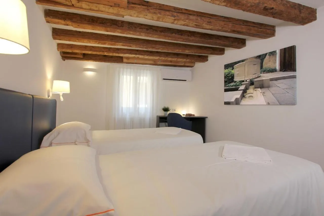 Residence Modern Art Venice Apartment