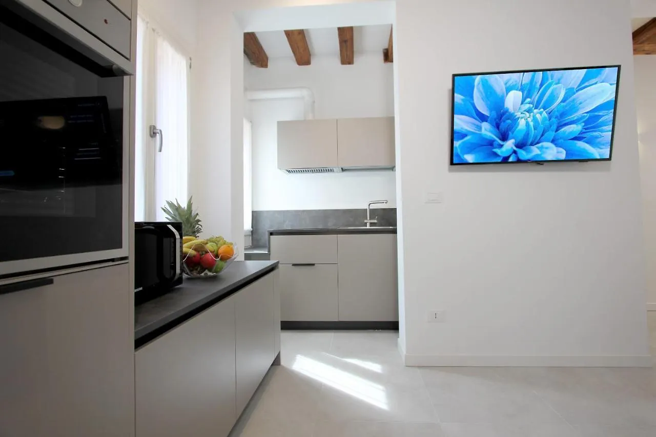 Residence Modern Art Venice Apartment